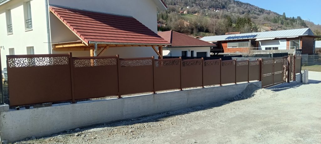 Brises Vue sur muret